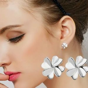 NEW 925 Silver 4 leaf studs earrings